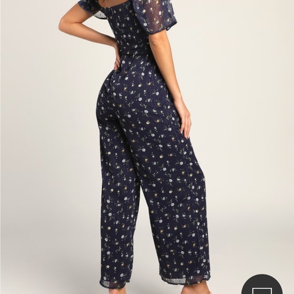 Floral wide leg jumpsuit - Picture 4 of 5